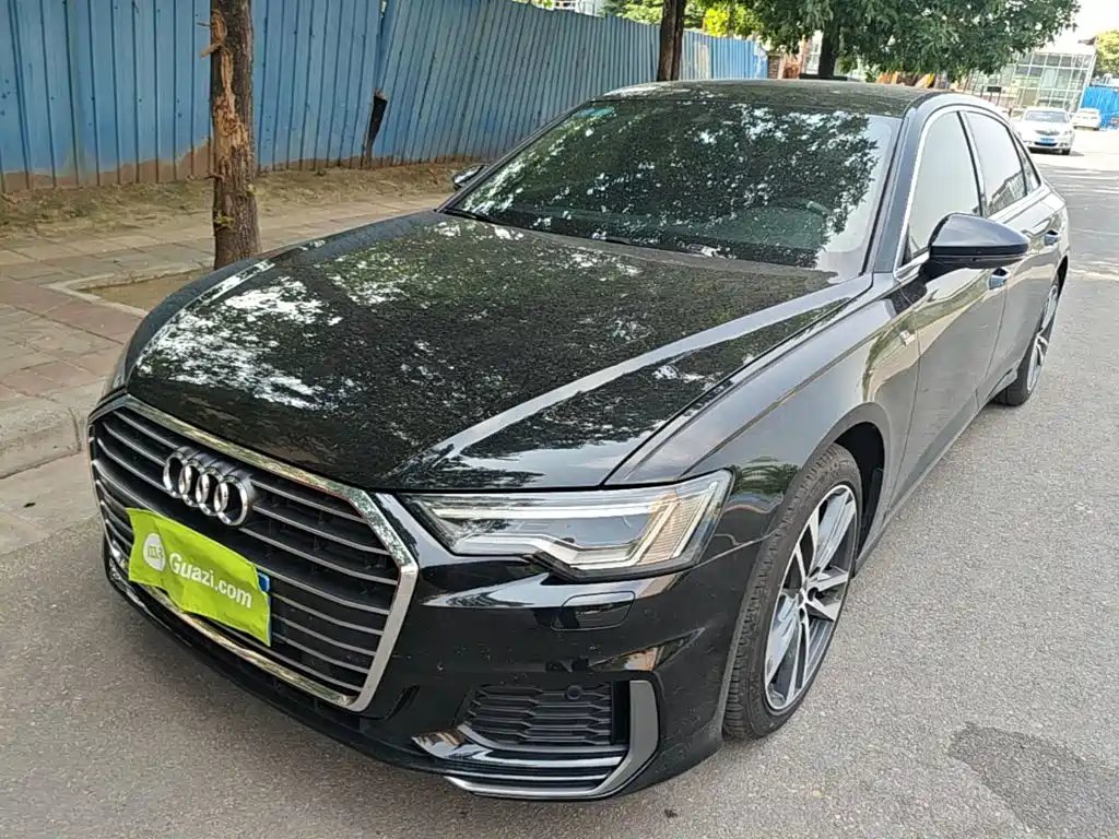 Audi A6L 2019 — фото 1 из 5