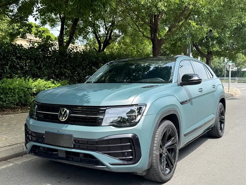 Volkswagen Teramont 2022 — фото 1 из 5