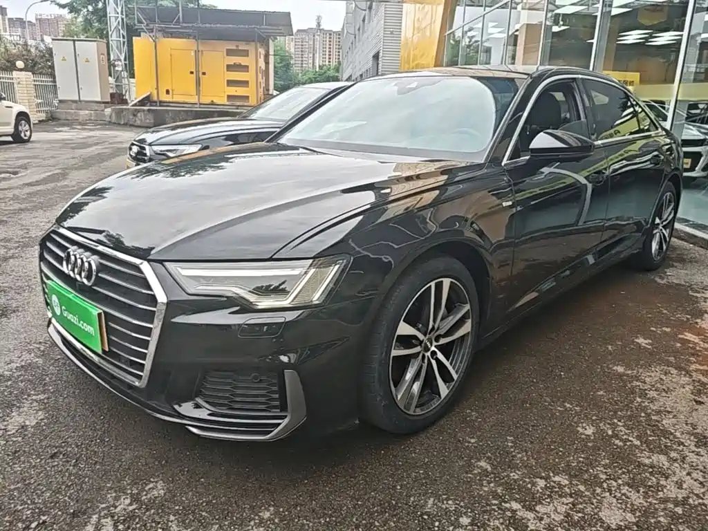 Audi A6L 2019 — фото 1 из 5