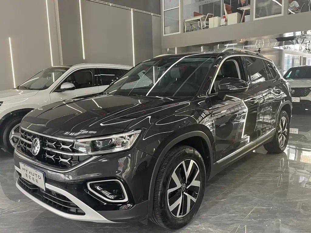 Volkswagen Tayron 2023 — фото 1 из 5