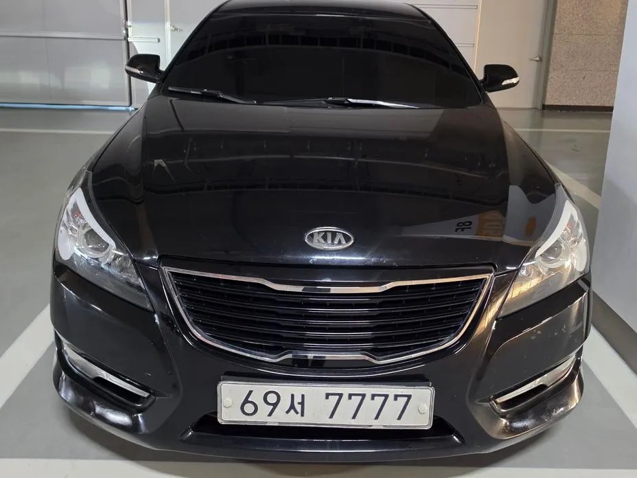 Kia K7 2010 — фото 1 из 5