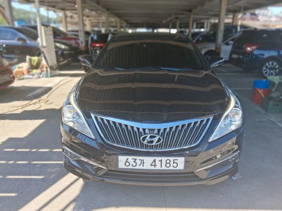 Hyundai Grandeur 2015 — фото 1 из 5