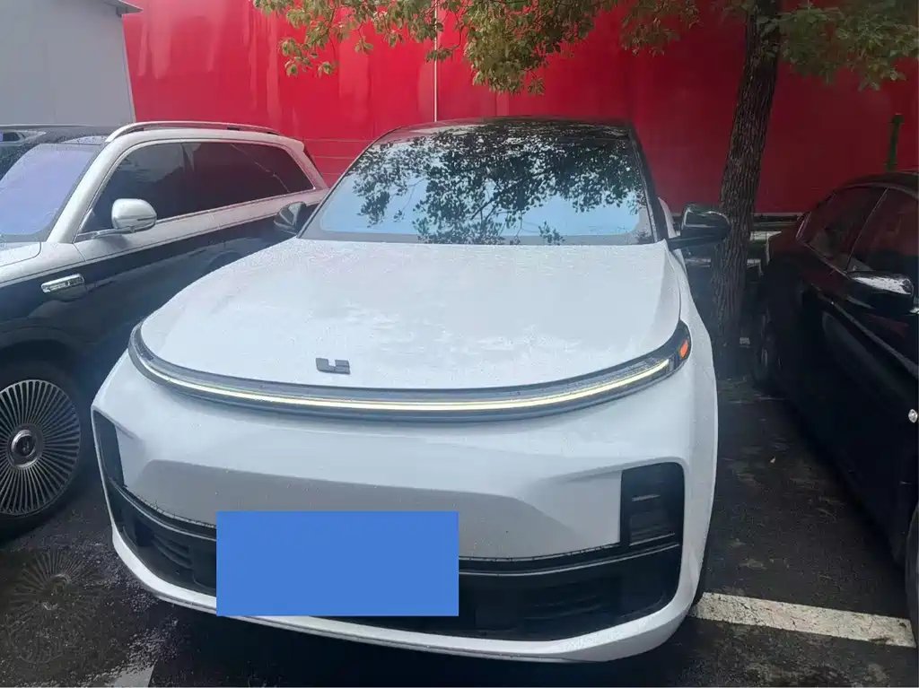 Li Auto Li L8 2023