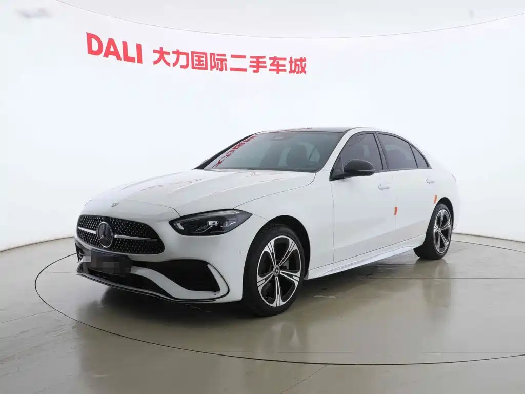 Mercedes-Benz C-Class 2022
