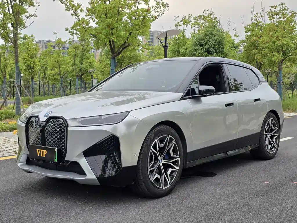 BMW iX 2022
