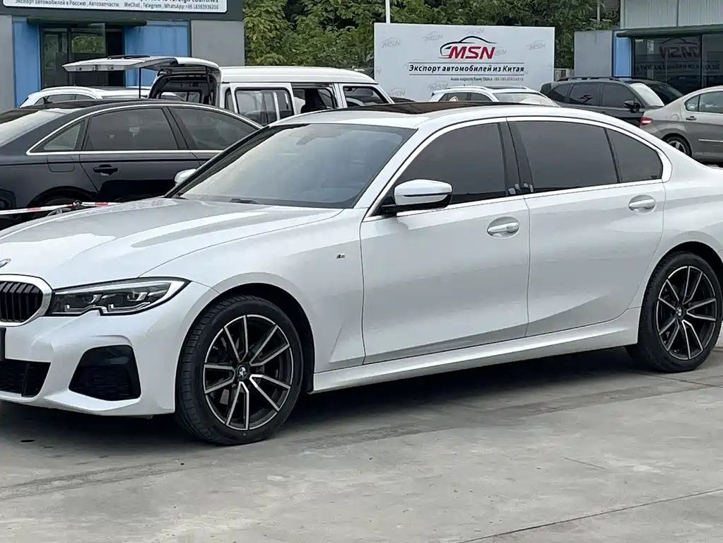 BMW 3 Series 2022