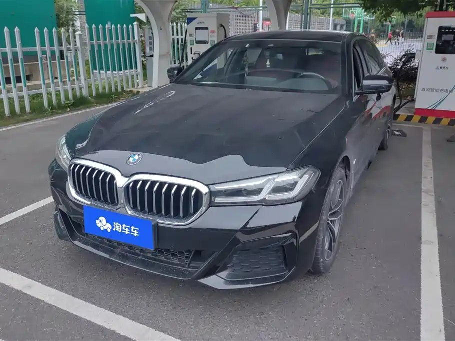 BMW 5 Series 2023