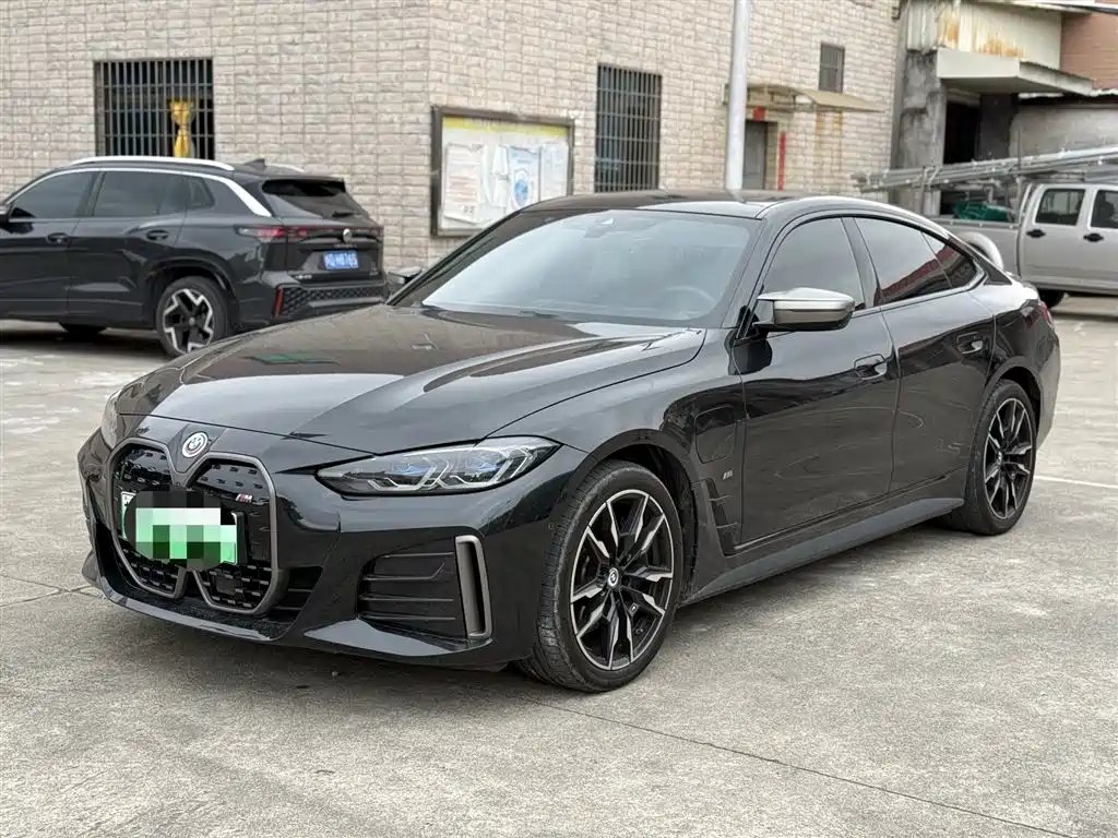 BMW i4 2023