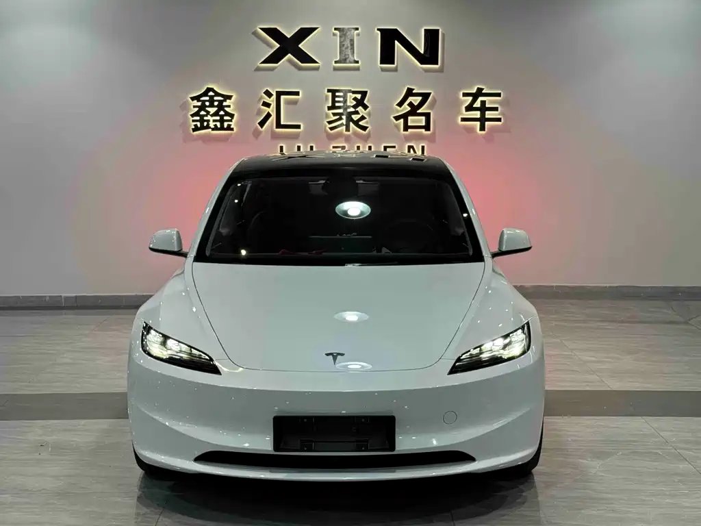 Tesla Model 3 2026