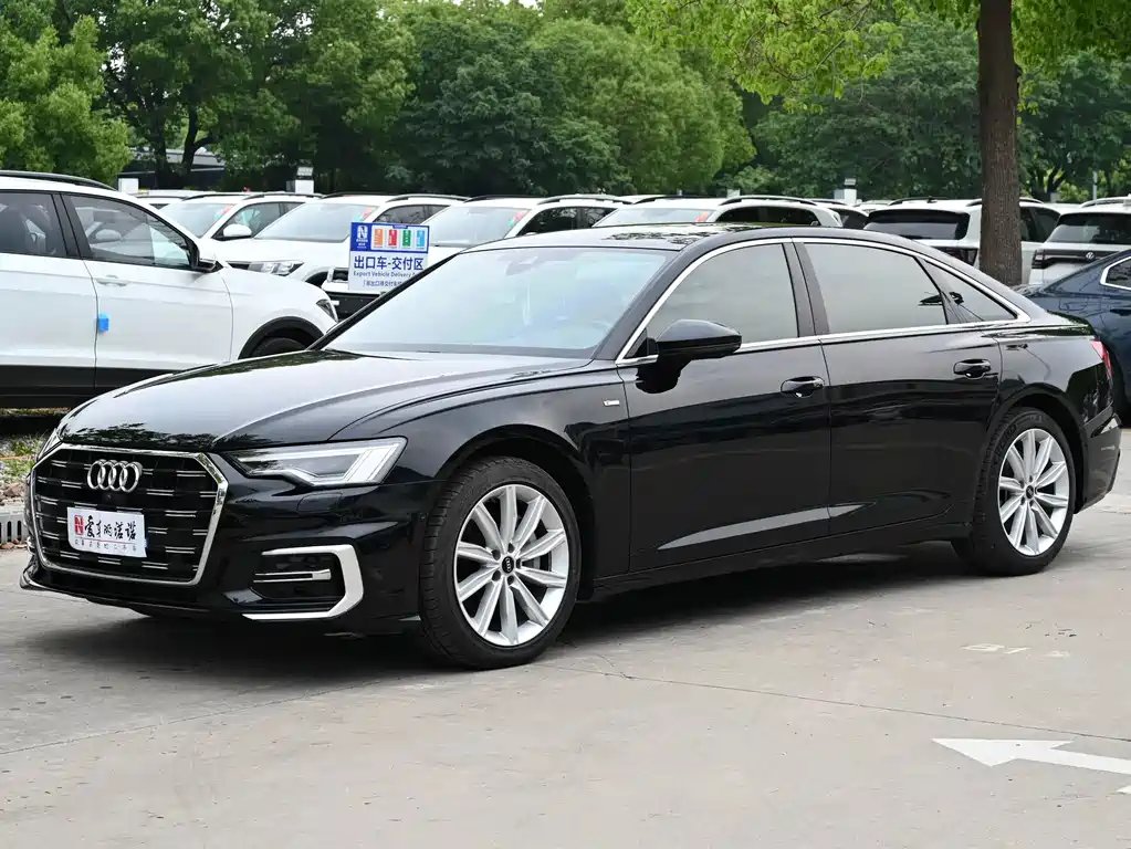 Audi A6L 2022