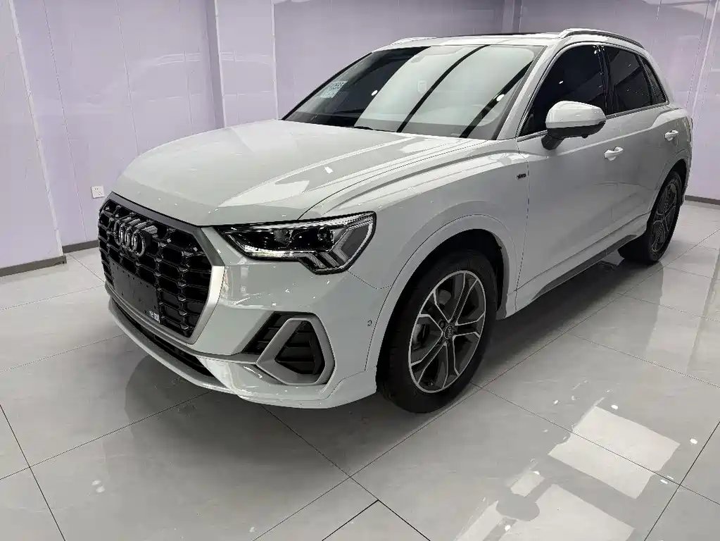 Audi Q3 2023