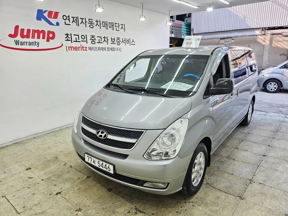Hyundai Starex 2011