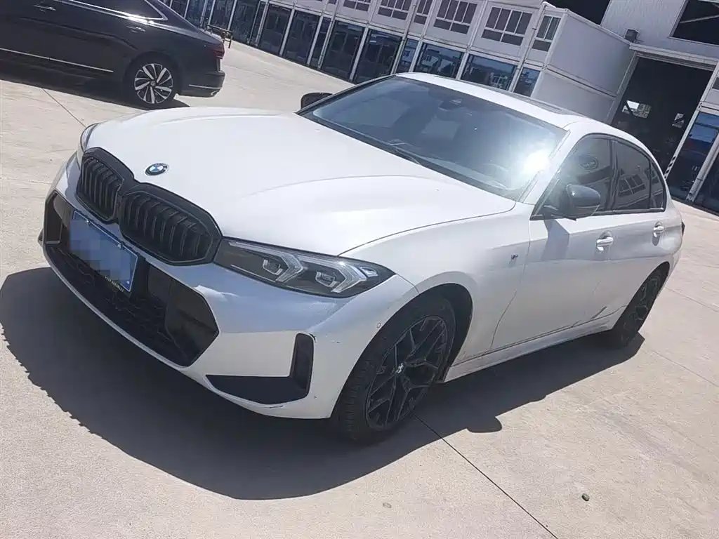 BMW 3 Series 2025