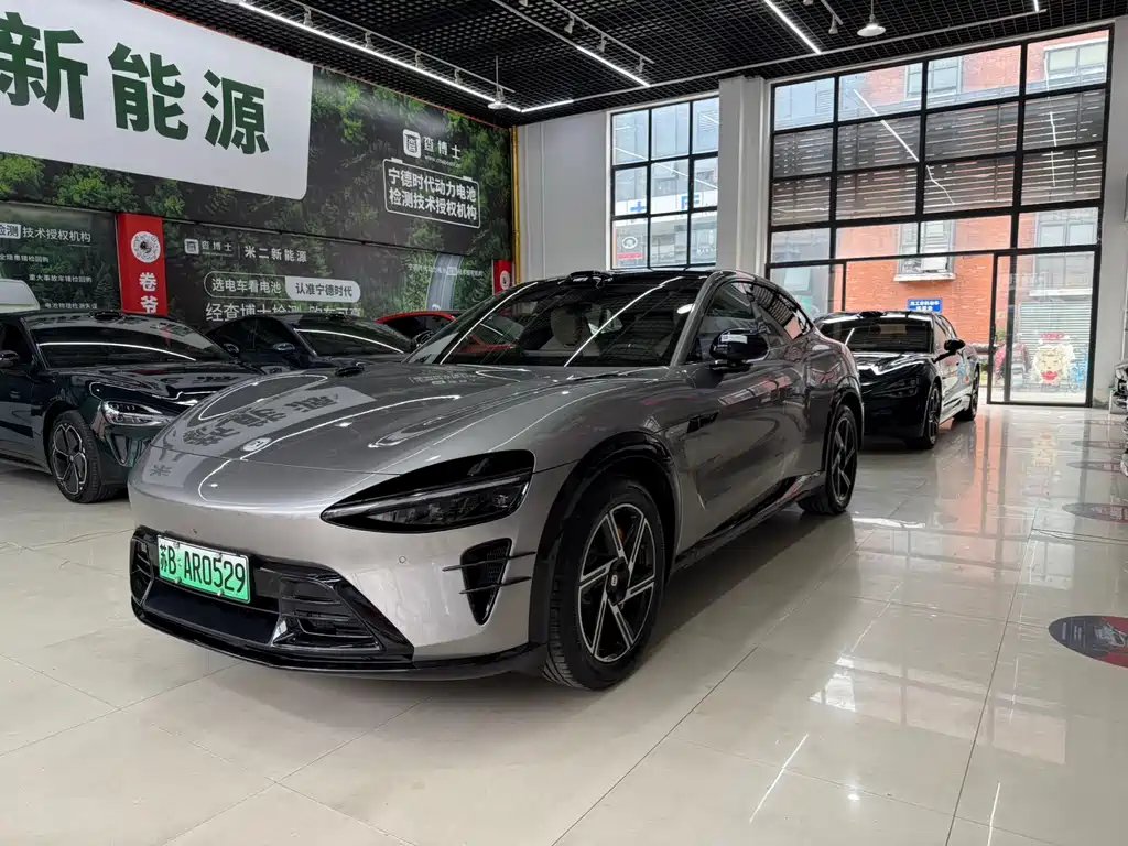Xiaomi XiaomiYU7 2025