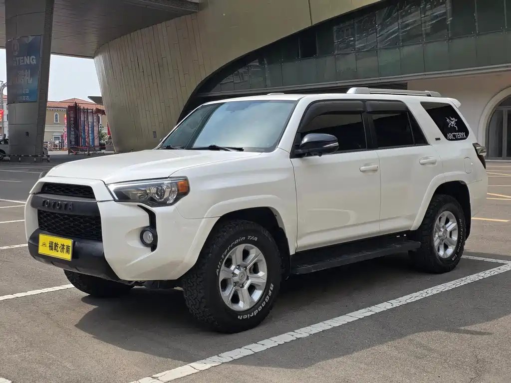 Toyota  2019