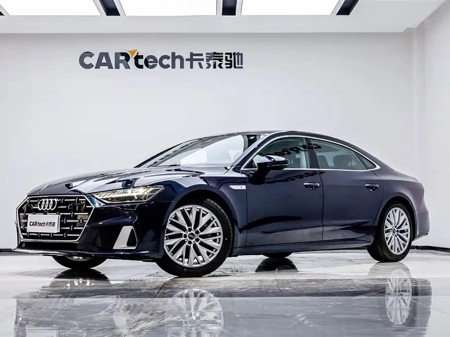 Audi A7L 2024 — фото 1 из 5
