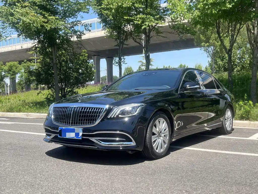 Mercedes-Benz S-Class 2018 — фото 1 из 5