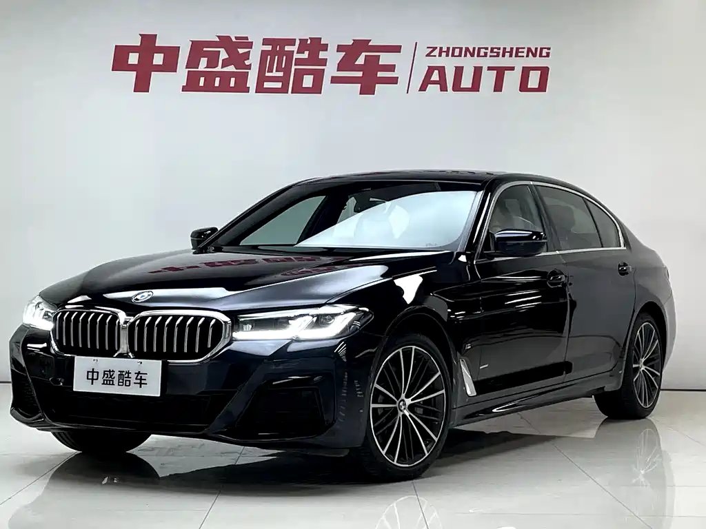 BMW 5 Series 2023 — фото 1 из 5