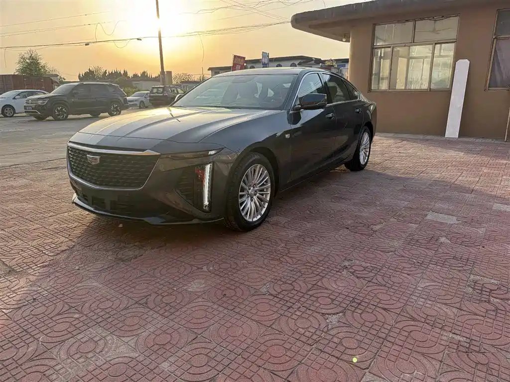 Cadillac CT6 2026 — фото 1 из 5