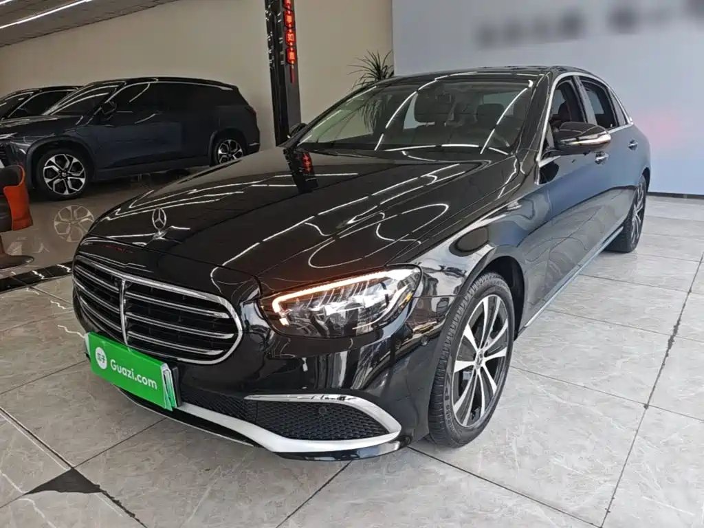 Mercedes-Benz E-Class New Energy 2022 — фото 1 из 5