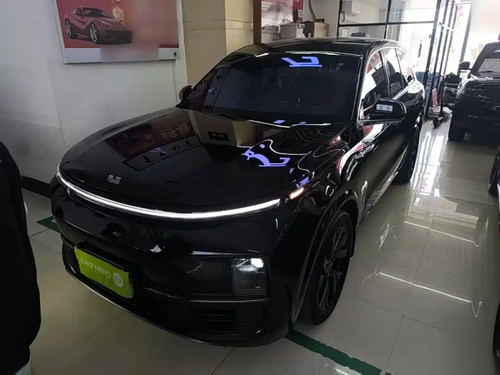 Li Auto Li L8 2024