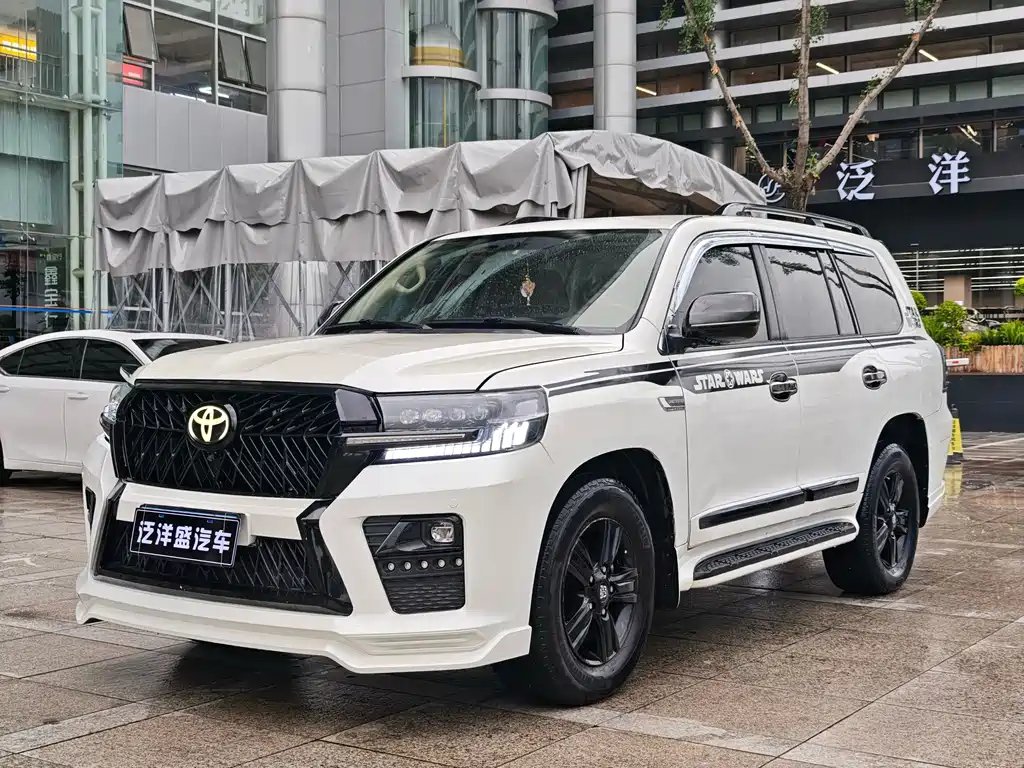 Toyota Land Cruiser 2015