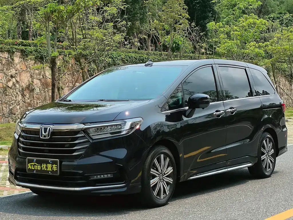 Honda Odyssey 2024 — фото 1 из 5