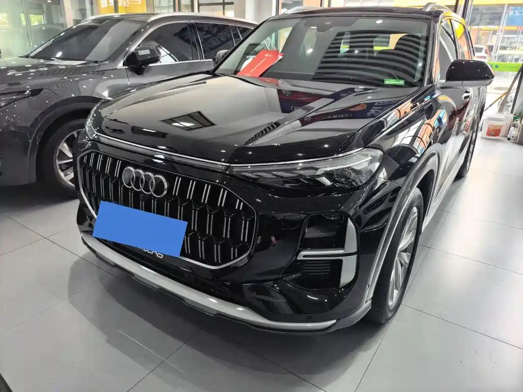 Audi Q6 2024 — фото 1 из 4