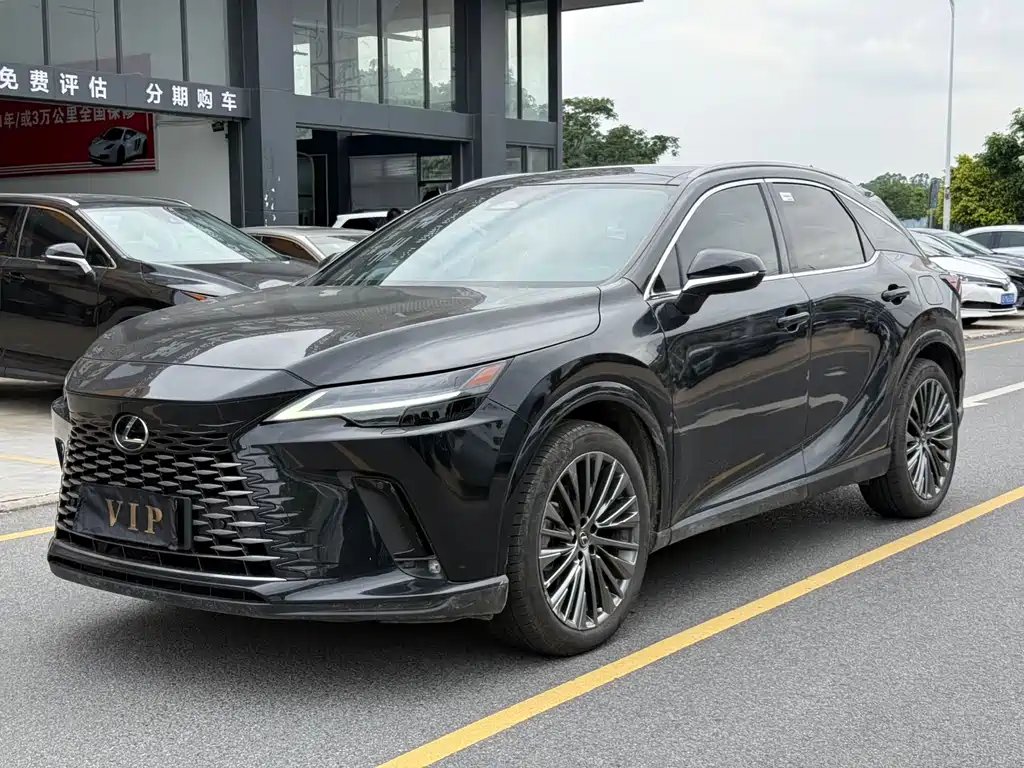 Lexus RX 2024