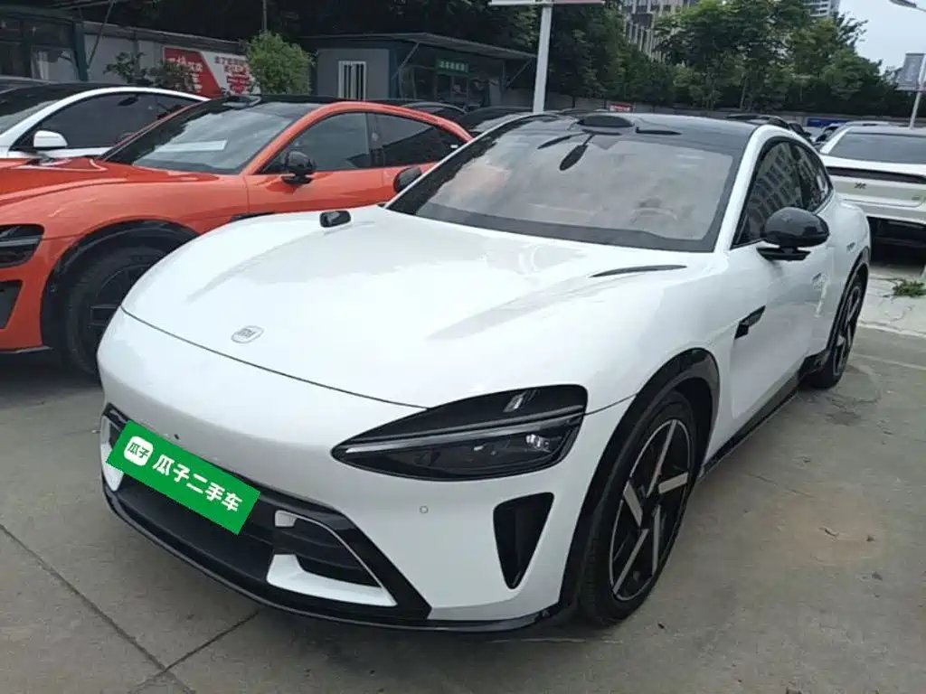 Xiaomi XiaomiYU7 2025