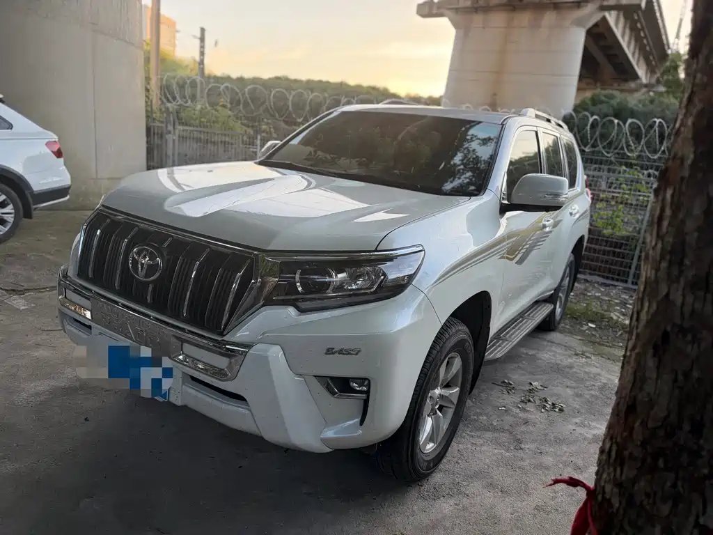 Toyota Prado (Import) 2020