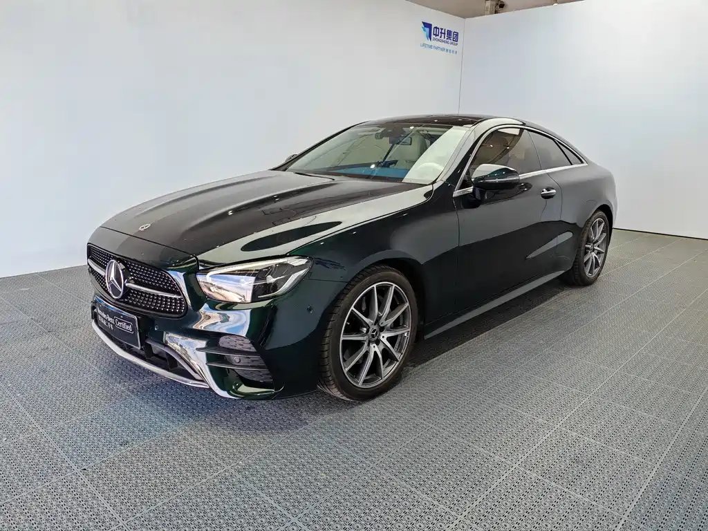 Mercedes-Benz E-Class (Import) 2023 — фото 1 из 5