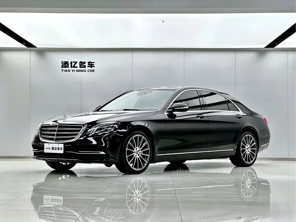 Mercedes-Benz S-Class 2019 — фото 1 из 5