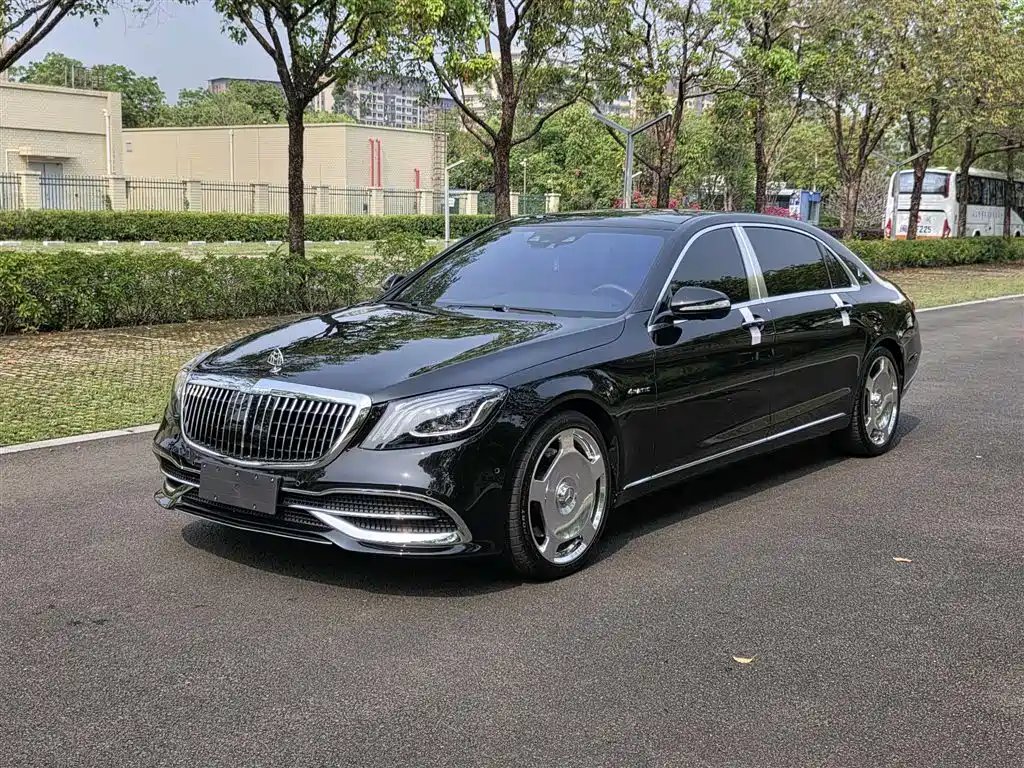 Mercedes-Benz S-Class 2015 — фото 1 из 5