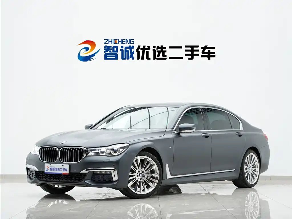 BMW 7 Series 2019 — фото 1 из 5