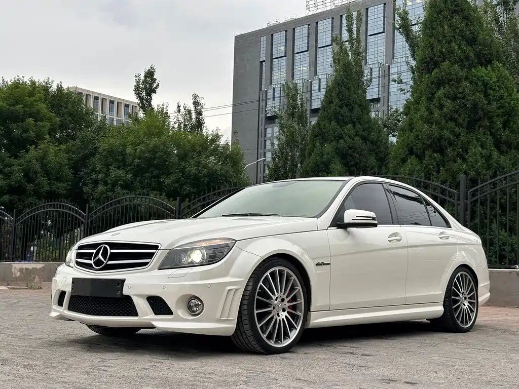 Mercedes-Benz C-Class AMG 2012 — фото 1 из 5