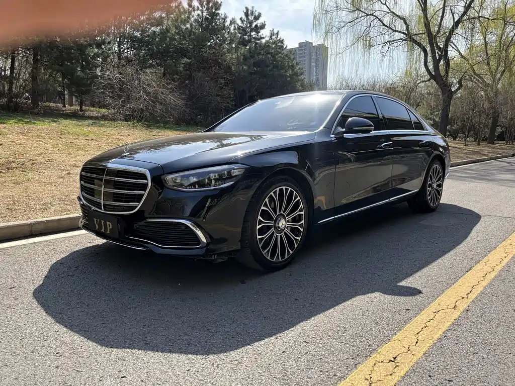 Mercedes-Benz S-Class 2021 — фото 1 из 5