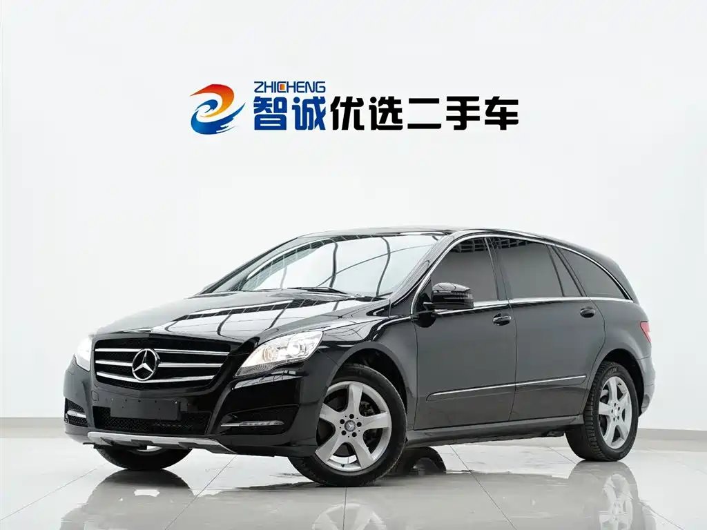 Mercedes-Benz R-Class 2016 — фото 1 из 5