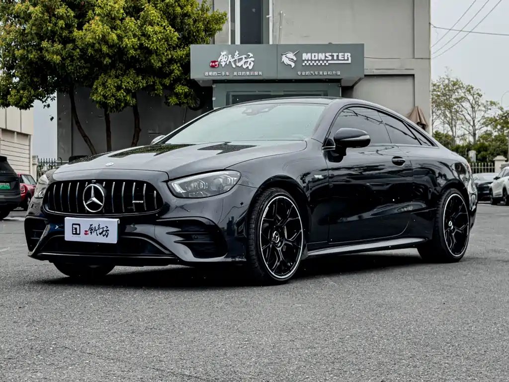 Mercedes-Benz E-Class AMG 2021 — фото 1 из 5