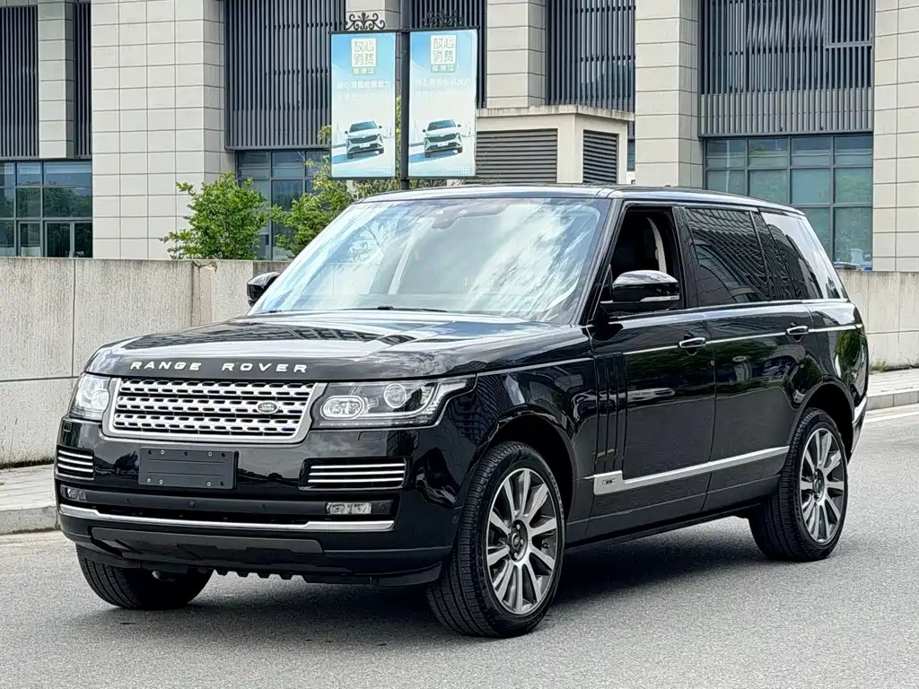Land Rover Range Rover 2017 — фото 1 из 5