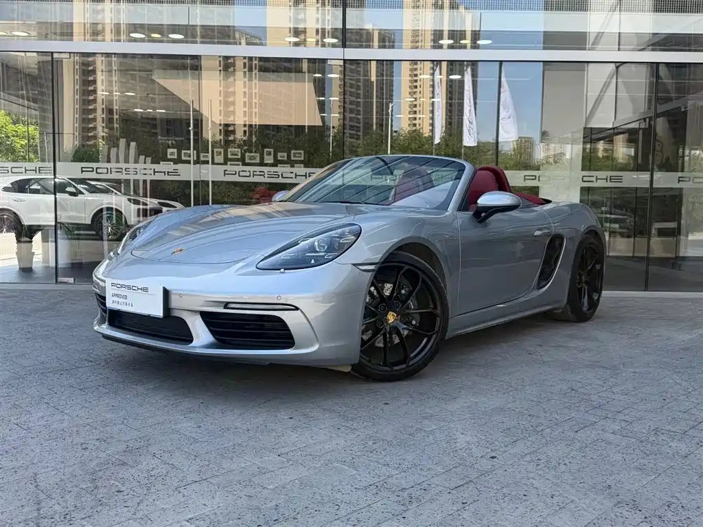 Porsche 718 2025 — фото 1 из 5