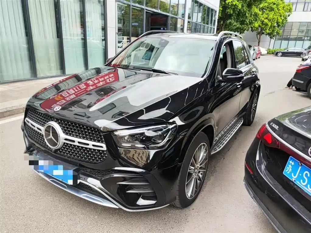 Mercedes-Benz Mercedes-BenzGLE(Import) 2024 — фото 1 из 5