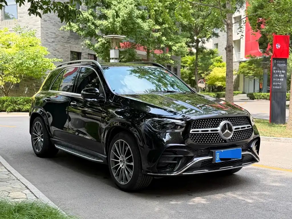 Mercedes-Benz Mercedes-BenzGLE(Import) 2024 — фото 1 из 5