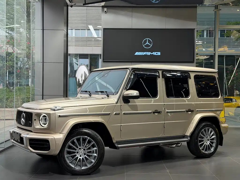Mercedes-Benz G-Class 2023 — фото 1 из 5