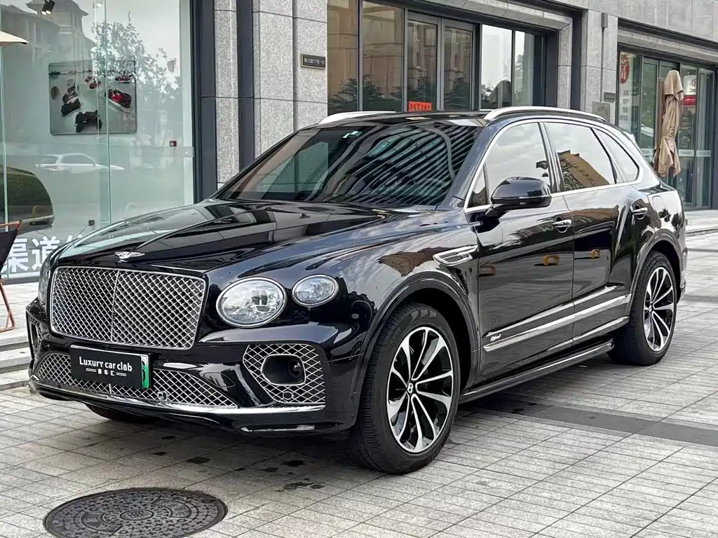 Bentley Bentayga PHEV 2021 — фото 1 из 5
