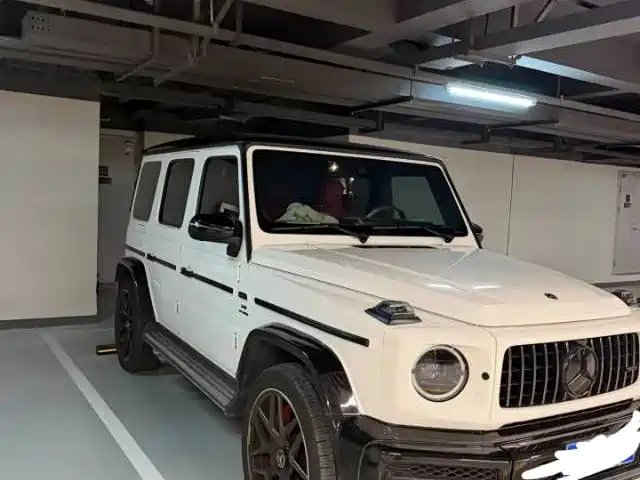 Mercedes-Benz G-Class 2023 — фото 1 из 4