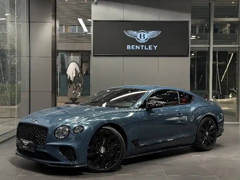 Bentley Continental 2020 — фото 1 из 5