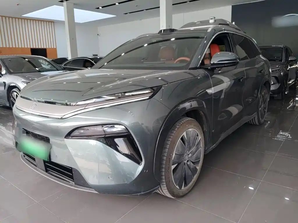 BYD Tang L 2025