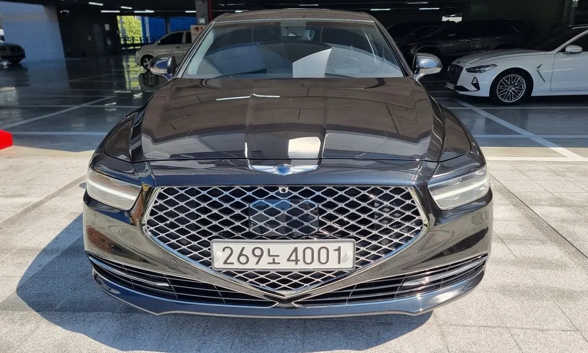 Genesis G90 2019 — фото 1 из 5