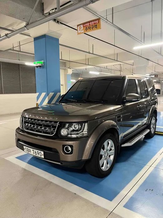 Land Rover Discovery 2015 — фото 1 из 5